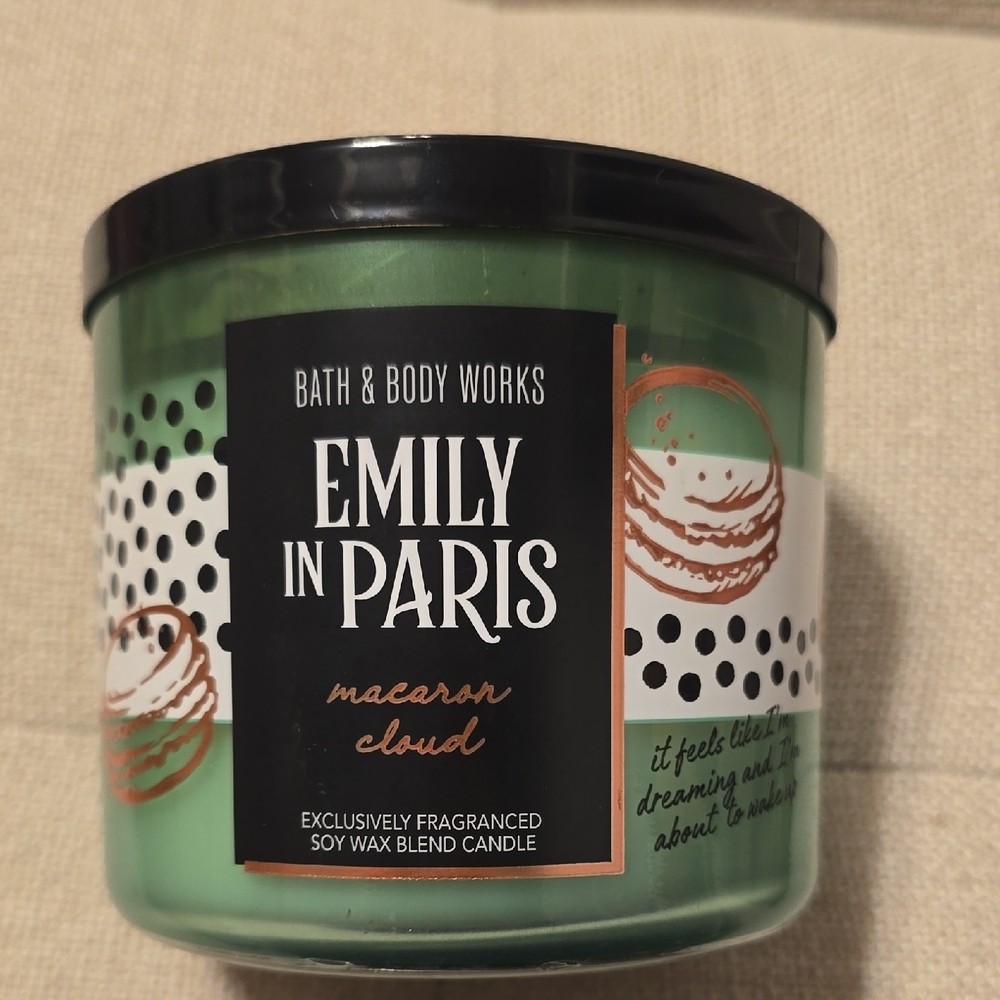 Bath And Body Works Emily In Paris Macaron Cloud Candle